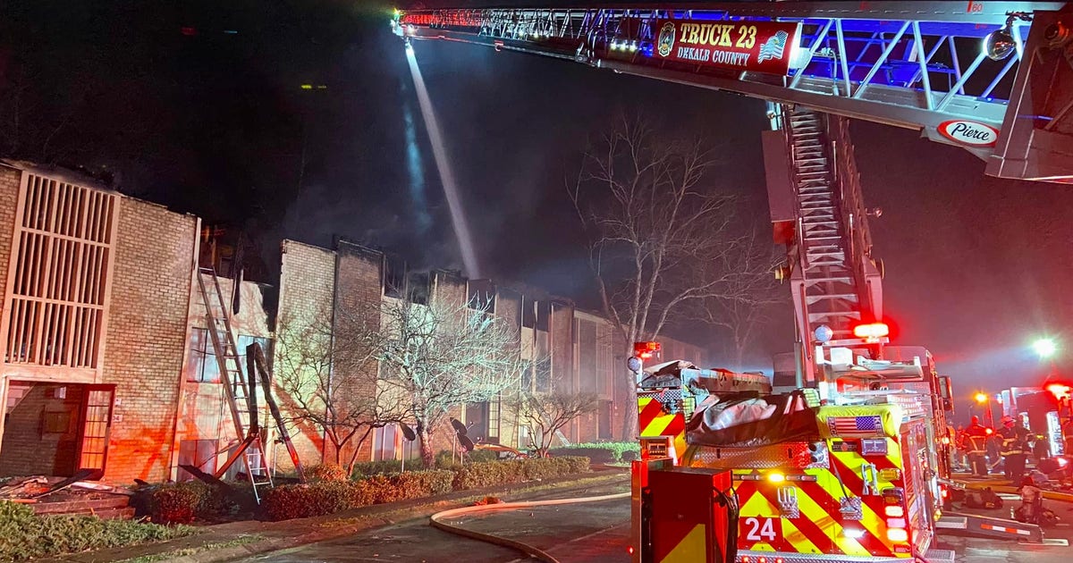 Fire destroys 18 units, displaces 13 families in DeKalb County | FOX 5 ...