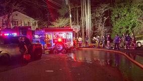 Dunwoody police officers pull person from smoke-filled home