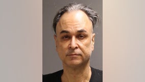 Man accused of stabbing 2 MoMA employees in New York arrested in Philadelphia, police say