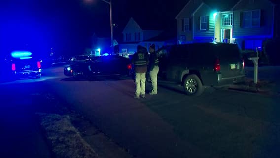 Acworth officer shoots man armed with knives during burglary call, police say