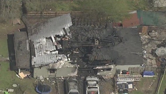 4 injured, including infant and 2-year-old girls, in Polk County house fire