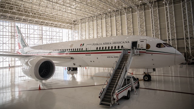 Mexico to rent out presidential jet for weddings and parties