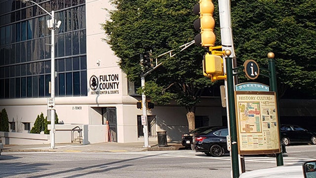 Air distribution unit made smoke in Fulton County courtroom, fire officials say