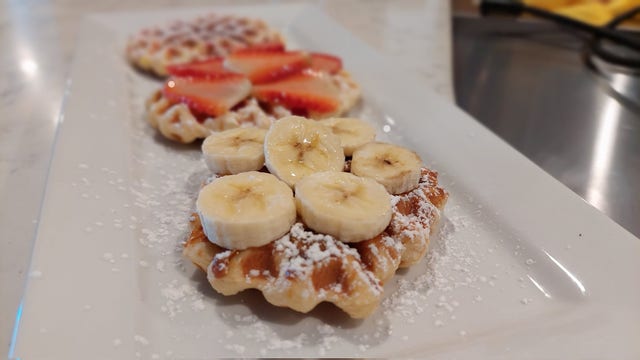 Marietta business owners serve up sweets and support