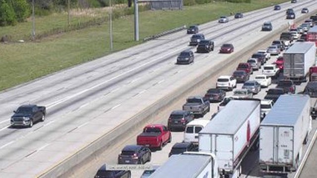 Lanes re-open on I-85 north in Fulton County following shutdown
