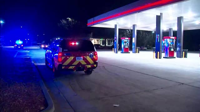 Man struck and killed while crossing Lawrenceville Highway, police say