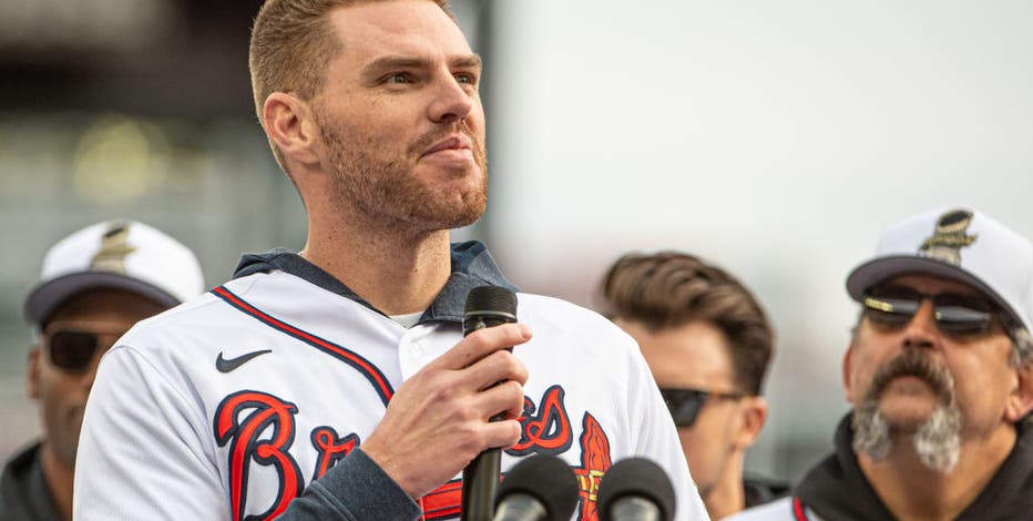 Freeman stung by ATL departure, thrilled by Dodgers landing