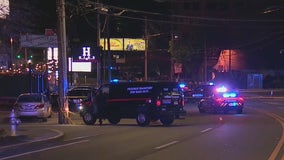 Man shot dead outside Roswell Road bars in Buckhead, police say