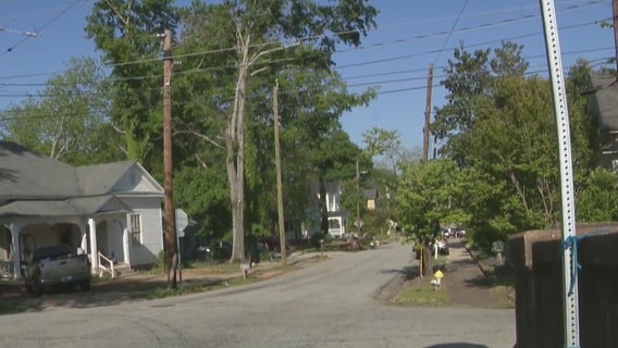 Woman found naked, bloody on streets of Newnan