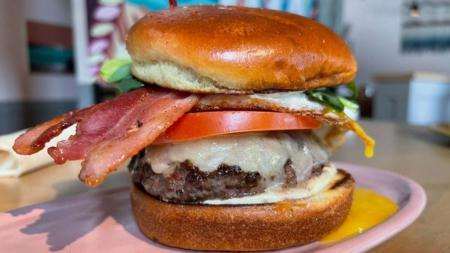 Atlanta's Buena Vida Tapas delivers big taste in mini-burgers