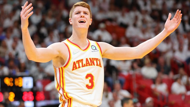 Heat hold off Hawks 97-94, reach Eastern semifinals