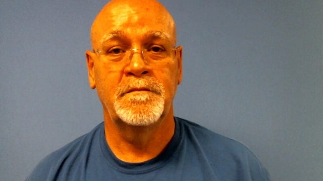 Ex-detention officer accused of stealing money from Troup County inmates