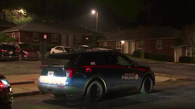Shooting at SE Atlanta apartment complex leaves man seriously injured
