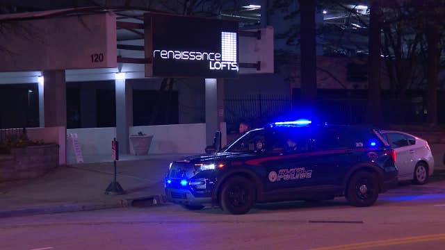 Police: 2 hospitalized, 1 in custody in shooting at NW Atlanta apartment