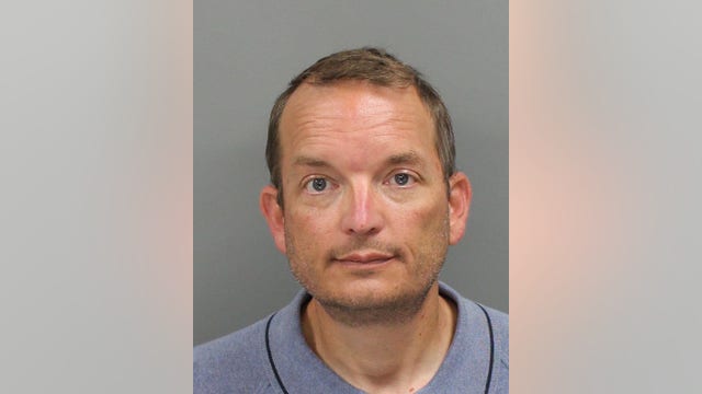 Cobb County man accused of paying 13-year-old girl for sex