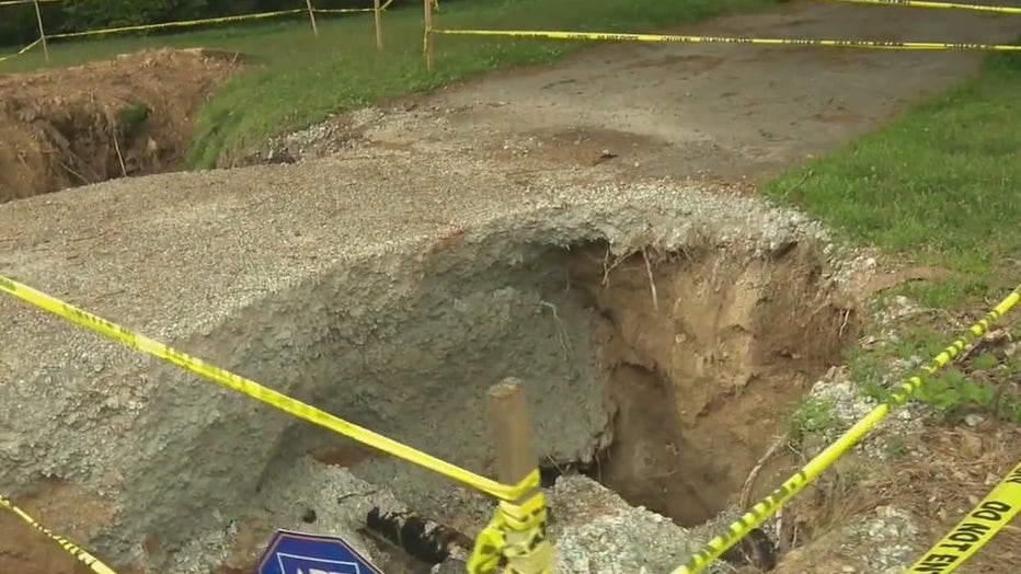 Massive sinkhole caused by storm drain sits unfixed in front of DeKalb ...