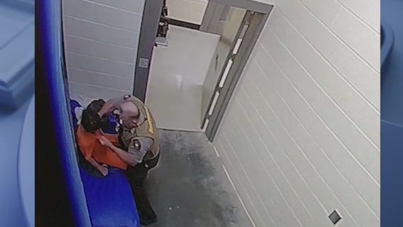 Jackson County jailer fired, charged with assault on teen inmate