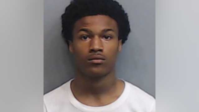 Atlanta gang member wanted in four different counties arrested on multiple charges, police say