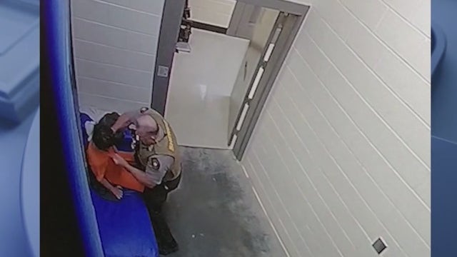 Jackson County jailer fired, charged with assault on teen inmate