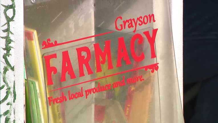 The Grayson Farmacy had a ribbon-cutting ceremony Monday and will officially open to the public Saturday morning.