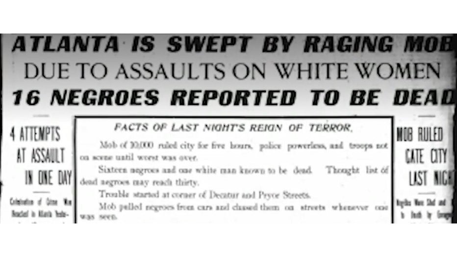 Headline reporting on the 1906 Atlanta race massacre.