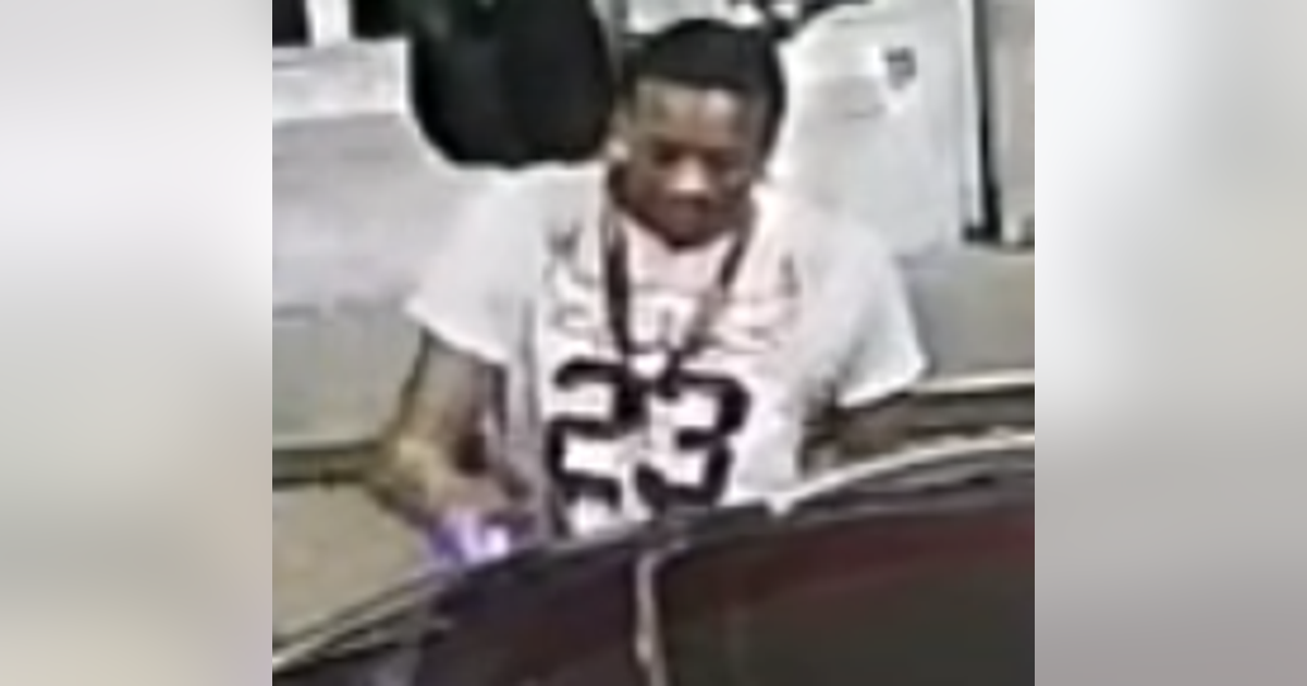 Search continues for NW Atlanta gas station armed robber, police say ...