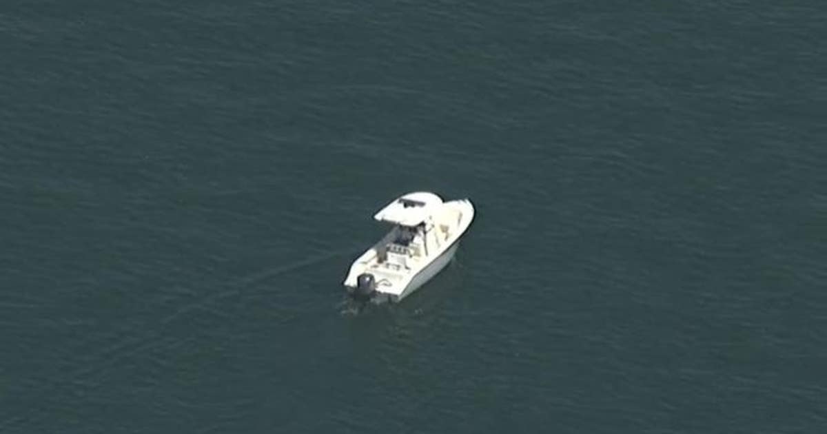 buford-man-dies-in-lake-lanier-after-slipping-off-boat-for-lost-hat