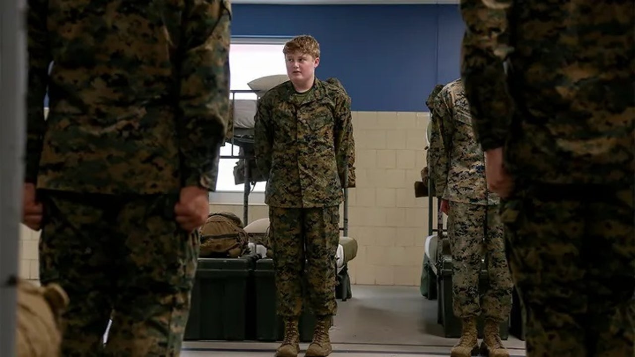 Ohio teen with spinal cancer earns title of honorary Marine: 'Amazing young man' - Vimarsana News