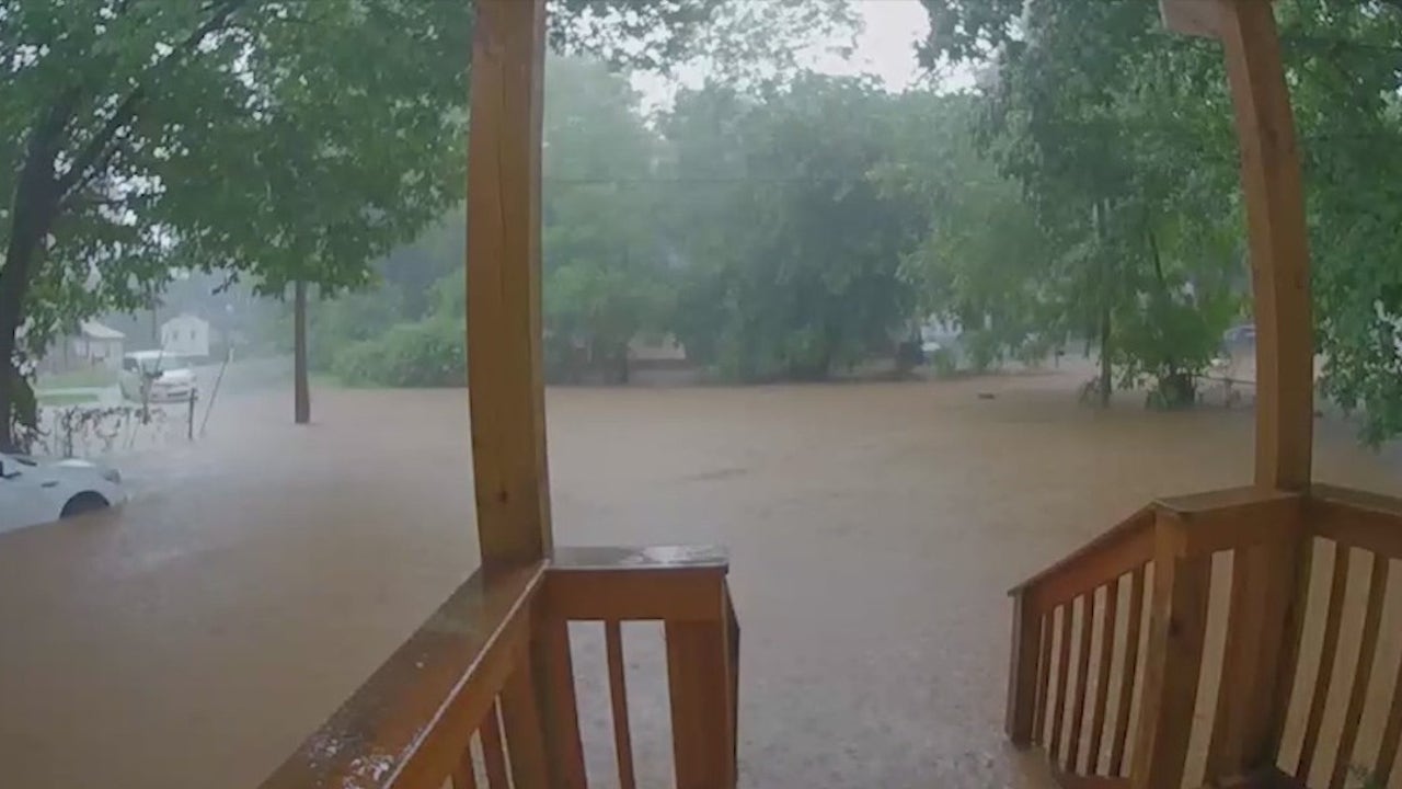 Disabled vet among homeowners frustrated by ongoing flooding issues in Atlanta neighborhood