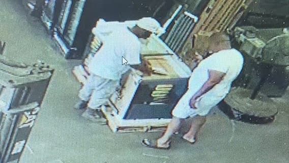 Fake restaurateur scams thousands from small business, deputies say