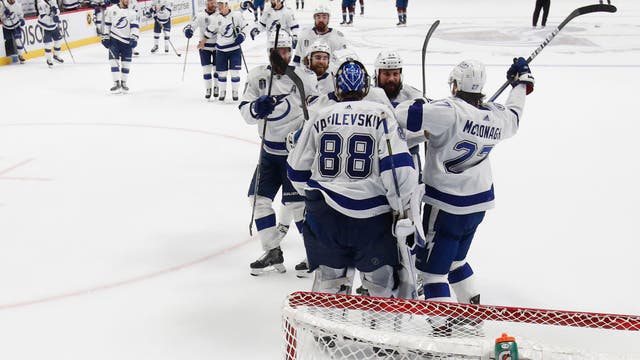 Lightning win Game 5, deny Avs chance to take Stanley Cup