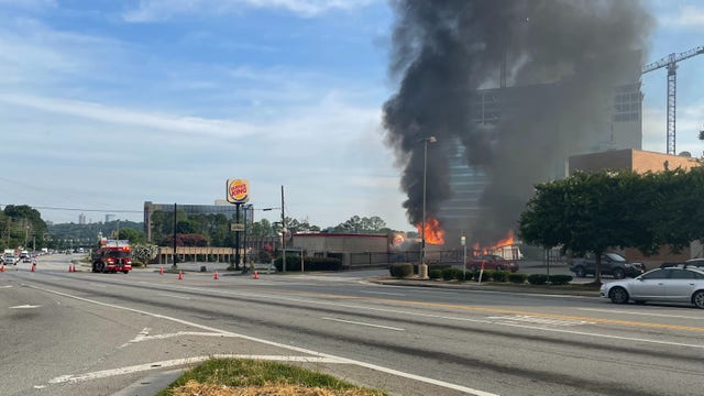 Major Atlanta intersection back open after Walgreens truck fire