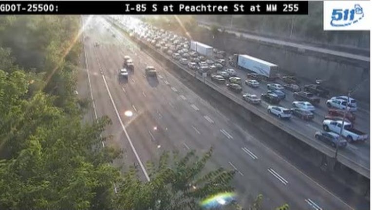 A crash closed all lanes on Interstate 85 northbound on Sunday morning at Buford Highway, according to the Georgia Department of Transportation.