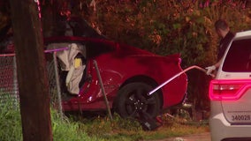2 killed in Atlanta single-vehicle crash, police say