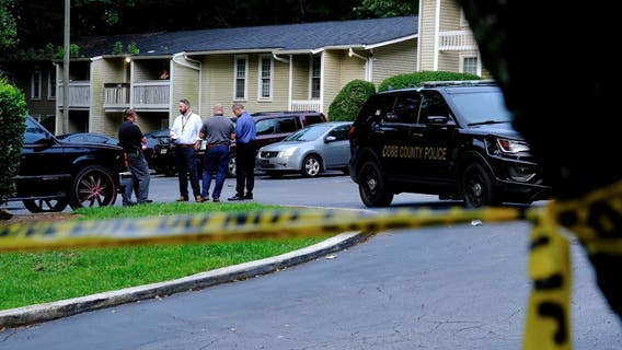 2 dead, 1 critical in shooting at apartment complex near Six Flags
