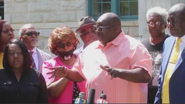 Family of Georgia woman who fell from patrol car and died demands answers