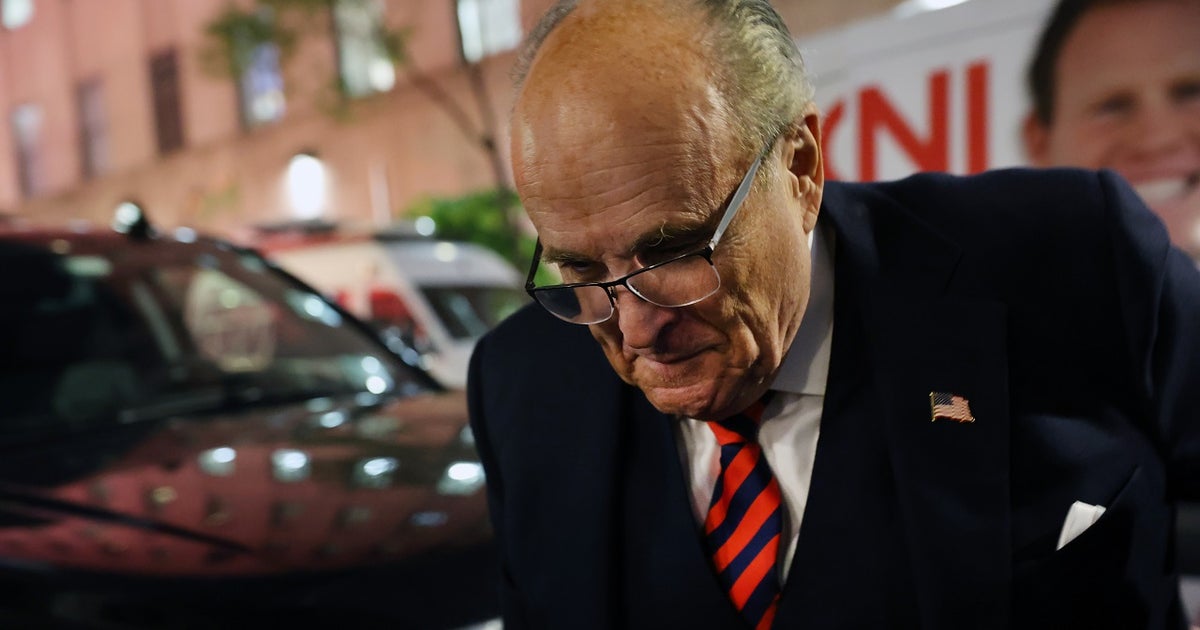 Judge orders Giuliani to appear before special grand jury next week ...