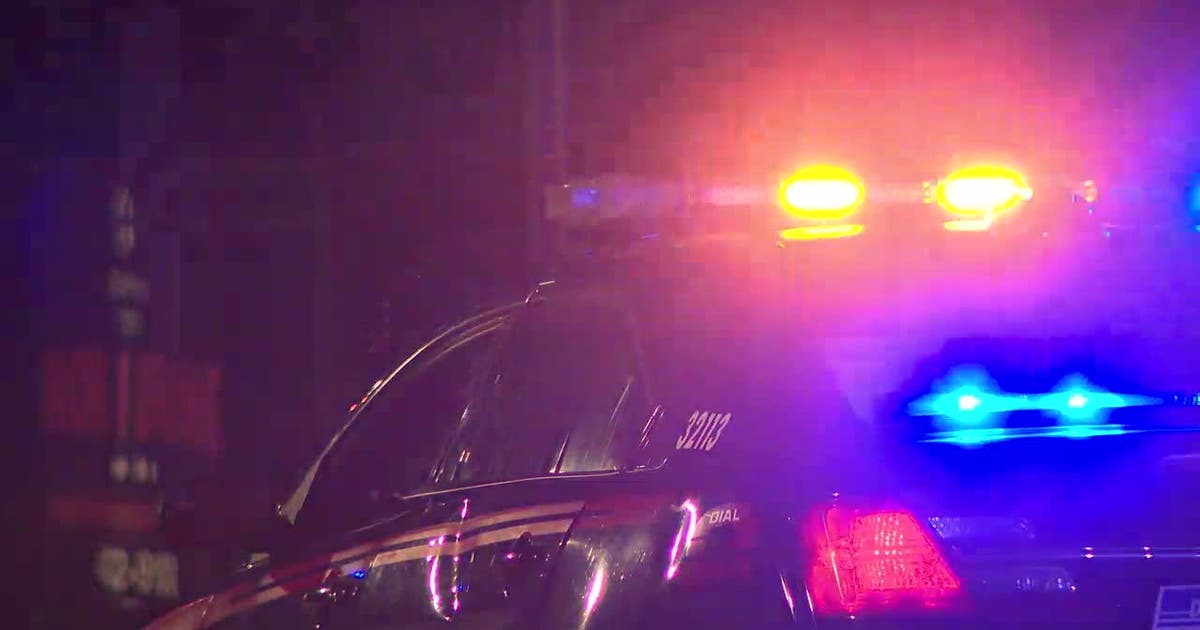 Police: Driver chased down, shot on SW Atlanta street | FOX 5 Atlanta