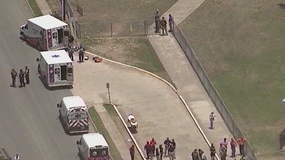 Therapist discusses helping children face fears over new school year