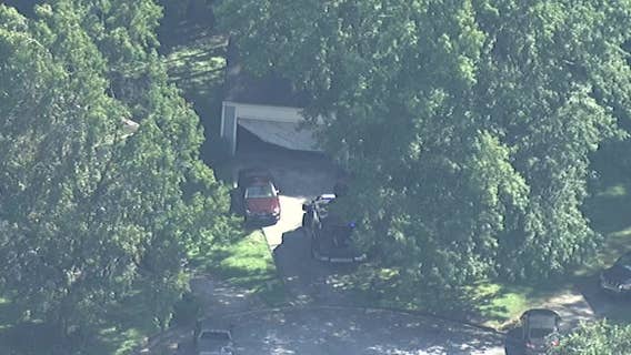 Man arrested on terroristic charges after SWAT standoff in DeKalb County