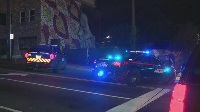 Man injured in drive-by shooting outside NW Atlanta sports bar