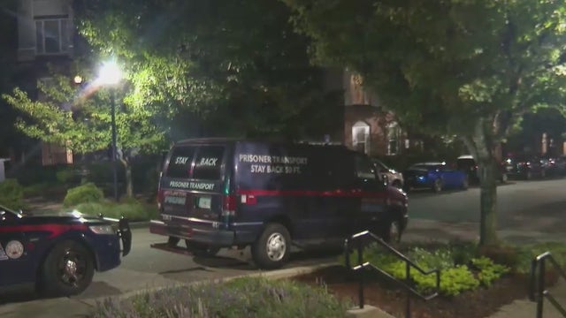 7-year-old girl shot and killed at family gathering in Atlanta apartment