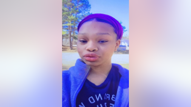 Police looking for Clayton County teen