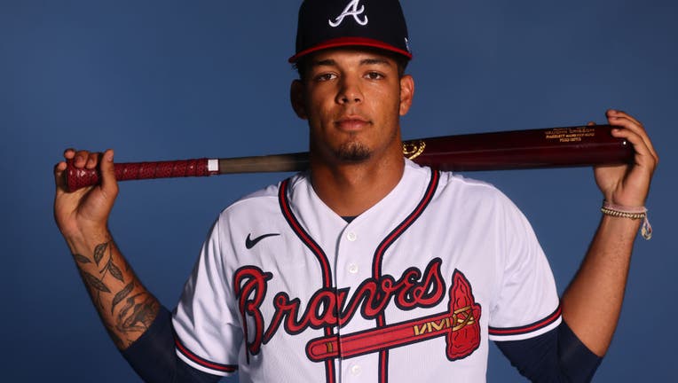 Braves add 4 prospects to 40-man roster