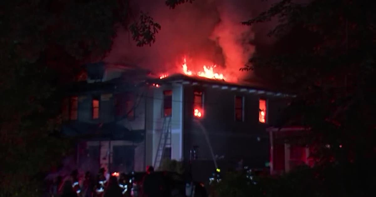 Family safe after escaping burning Decatur home | FOX 5 Atlanta