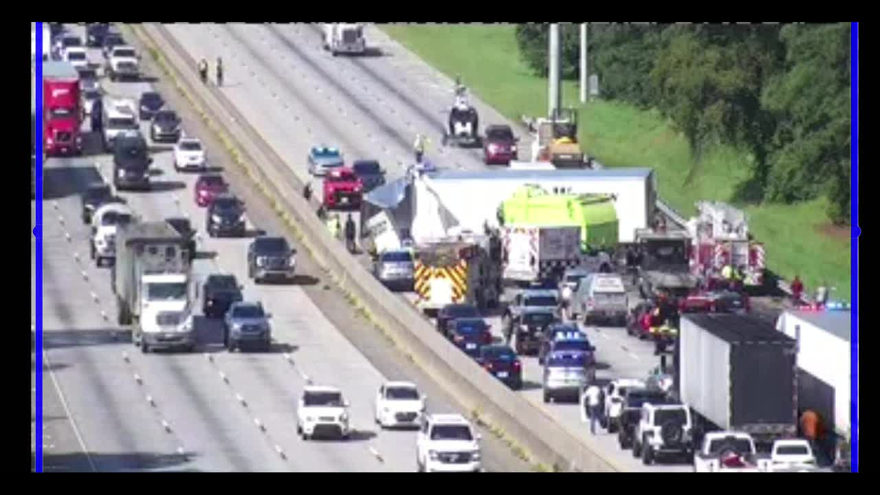 Tractor-trailer crash shuts down I-85 south in Fulton County - Vimarsana News