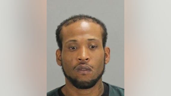 Police: Peeping Tom suspect caught outside window of Clayton County apartment