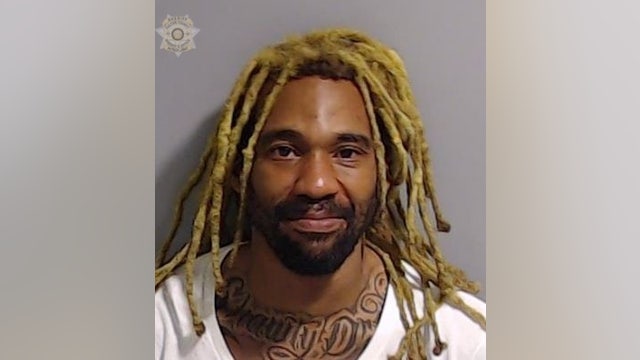 Man exposes himself to employees from Midtown apartment balcony, police say