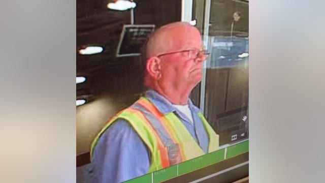 Police: Man attacked Best Buy employee during argument over sale