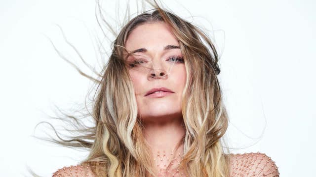 Grammy winner LeAnn Rimes talks personal new album